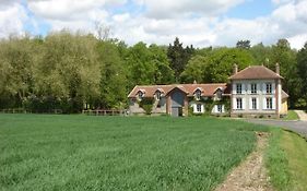 Gite Du Domaine Du Ru